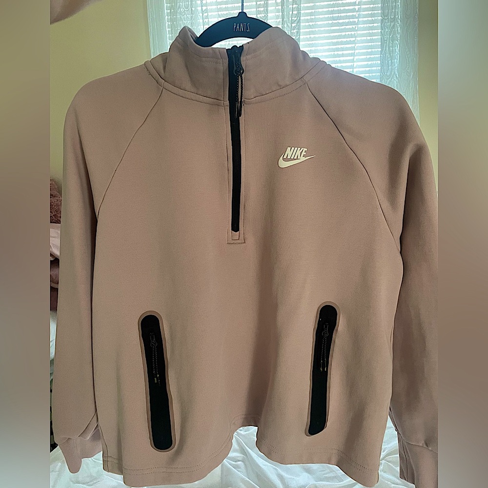 Nike Women’s Sportswear Tech Fleece- 1/4 zip-top pink/white- size L